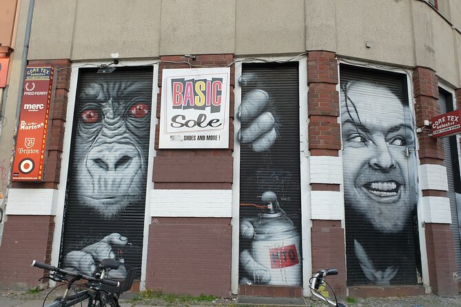 Street Art and Alternative Tour of Berlin in French - Price and Value: Is $27.87 a Good Deal?