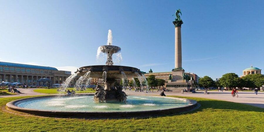 Stuttgart: City Highlights - Guided Walking Tour - Palace Square: Where the Center Becomes a Walkable Stage