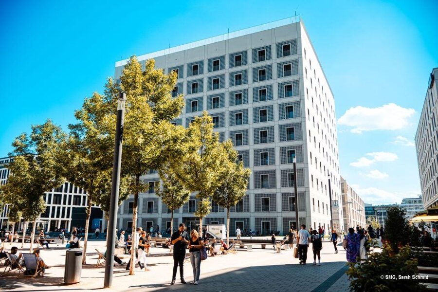 Stuttgart city library - an architectural tour - Who should book this architectural tour in Stuttgart