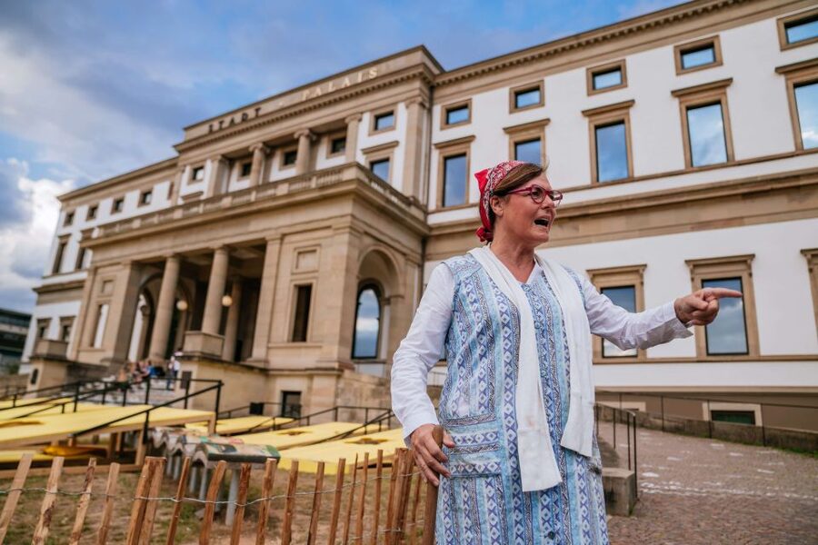 Stuttgart: "Kehrwoche" Tour in Swabian - Getting coffee and cake, if you choose the option