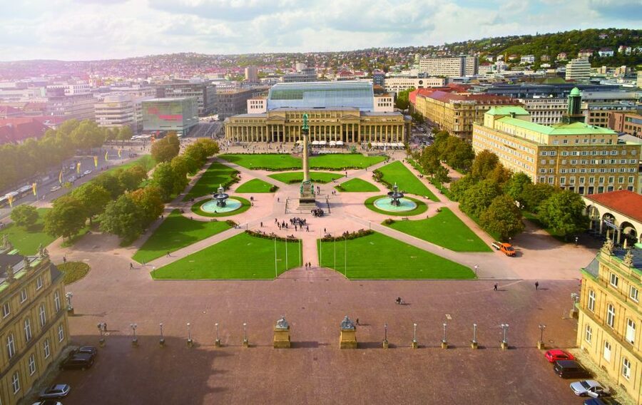Stuttgart: Private Guided Circular City Walk - Eckensee Lake and the Landtag: Government in Plain Sight