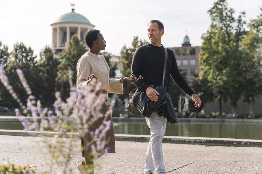 Stuttgart: Private Guided Circular City Walk - New and Old Palaces, plus the inner courtyard moment