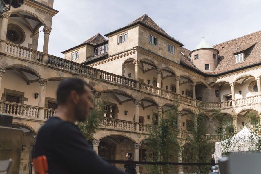 Stuttgart: Private Guided Circular City Walk - What to bring, wear, and expect from the pace
