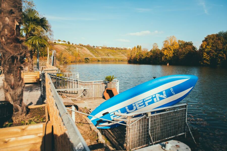 Stuttgart: Stand Up Paddling Rental - Meeting at Riverhouse Stuttgart Münster and getting geared up