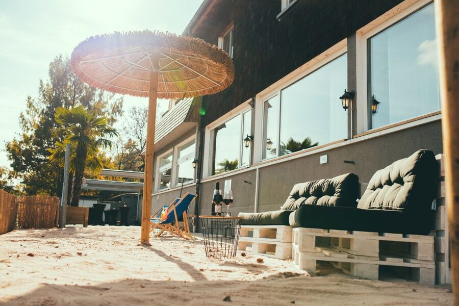 Stuttgart: Stand Up Paddling Rental - After your paddle: beach time, drinks, and food