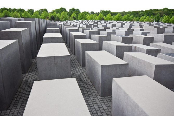 The Best Private Berlin Tour with a Car, Tour Guide and Pick up - Holocaust Memorial and Checkpoint Charlie: respect, context, and quick contrasts