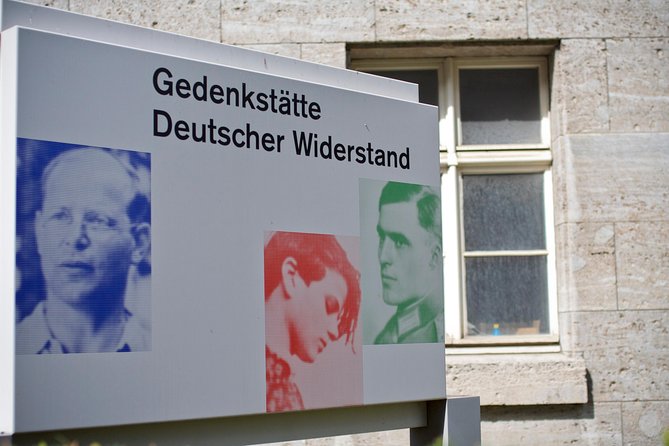 Third Reich Berlin: Hitler and WWII Walking Tour - Friedrichstraße and Reichstagufer Start, You Get the Map Early
