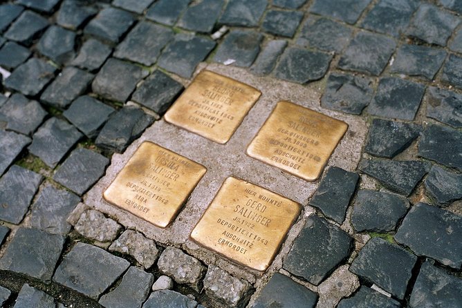 Third Reich Berlin Walking Tour with a French-Speaking Guide - Jewish Quarter stops: Neue Synagoge, Auguststrasse, and Grosse Hamburger Strasse