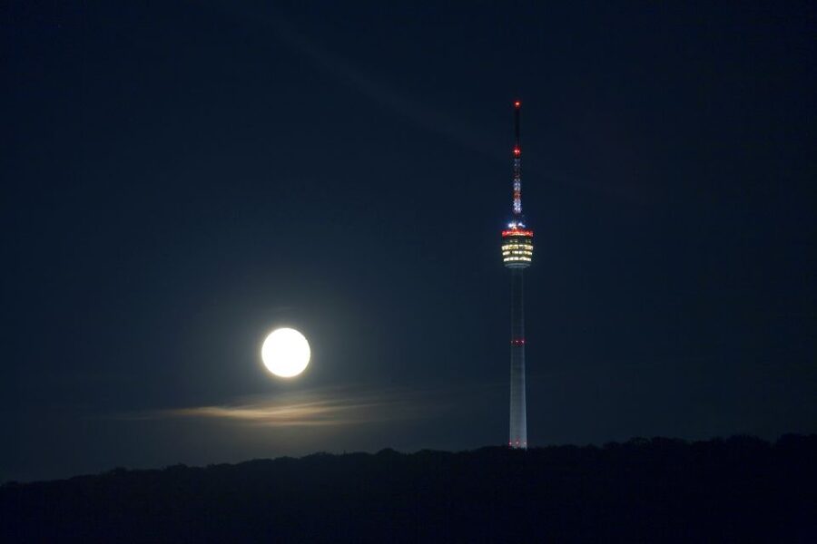 Tickets SWR Fernsehturm Stuttgart - Observation Deck Experience: What You See From 217 Meters