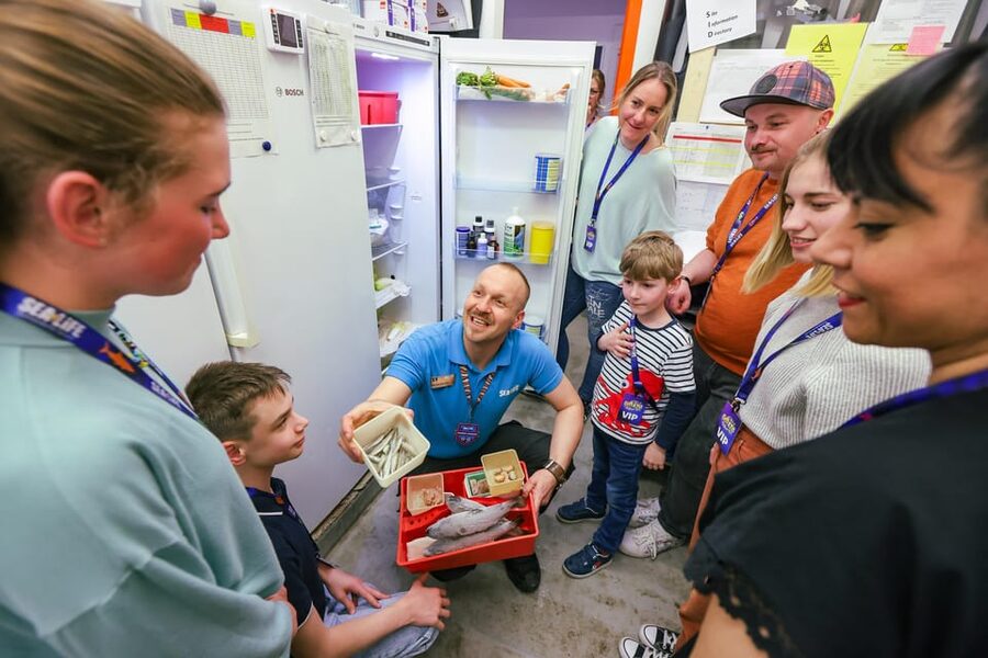 Timmendorfer Strand: SEA LIFE Behind the Scenes Tour - The moment you switch from exhibits to the backstage tour