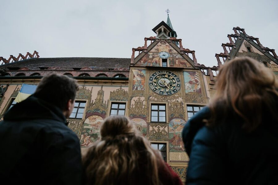 Ulm: Evening stroll through the old town - Ulm Town Hall: fresco cycle and an astronomical clock you can understand at night