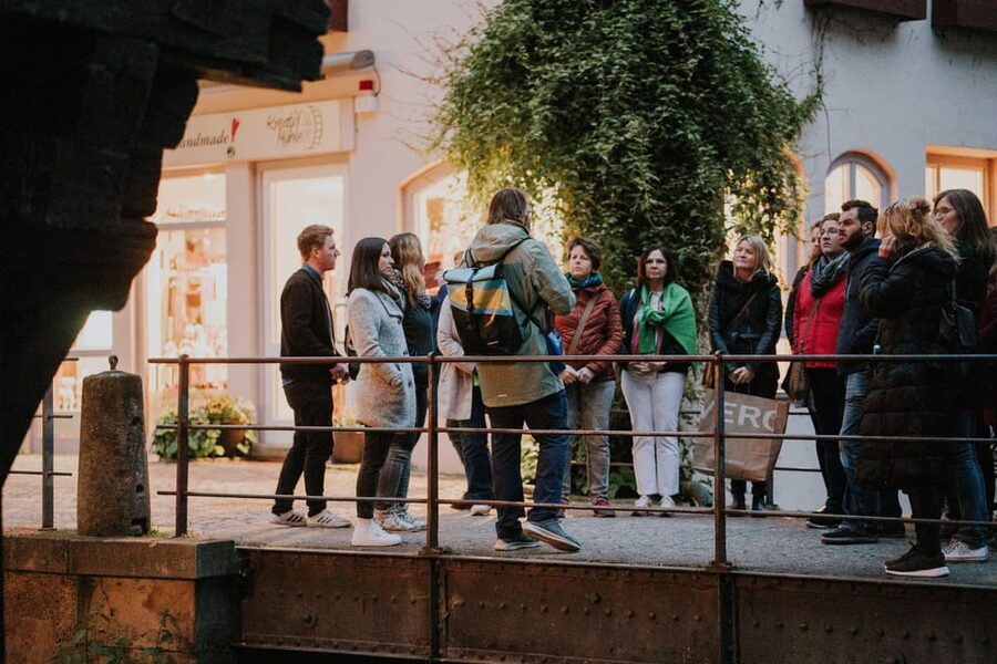 Ulm: Evening stroll through the old town - Language and guide style: what to expect if your German is limited