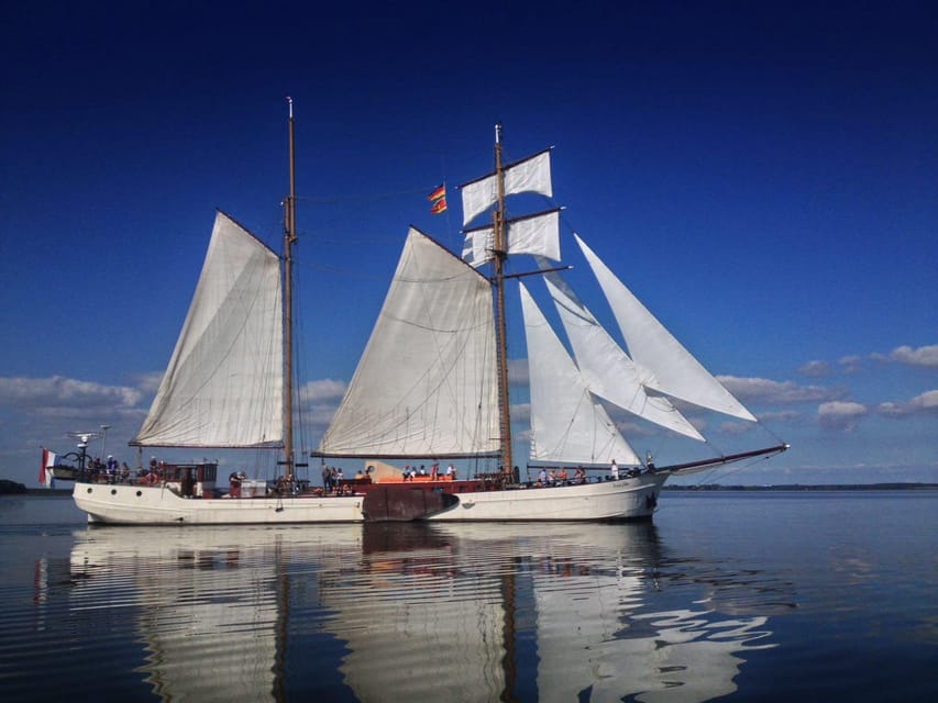Usedom: Sailing tour on exclusive tall ship Thursday - Stop 1 and Stop 3: Seesteg Neppermin as your easy start and finish