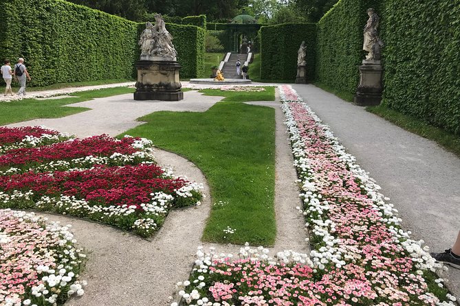 VIP Day Trip Neuschwanstein and Linderhof Castle from Munich - Neuschwanstein: castle visit plus Marienbrücke photos