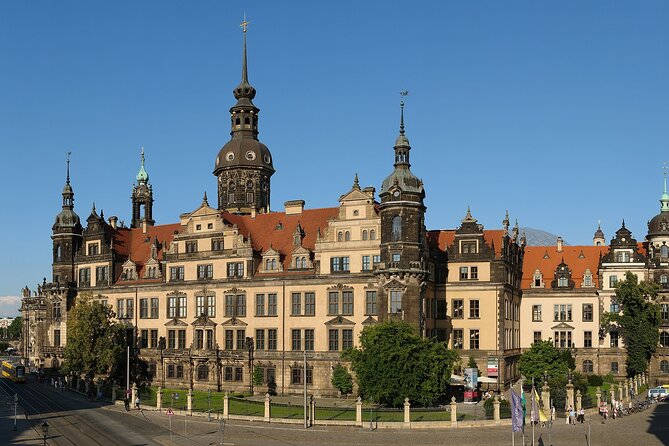 Walking Through Dresden’s Past with Dr. Fraser Macdonald - From the Elbe to permanent roots at Köpckestraße