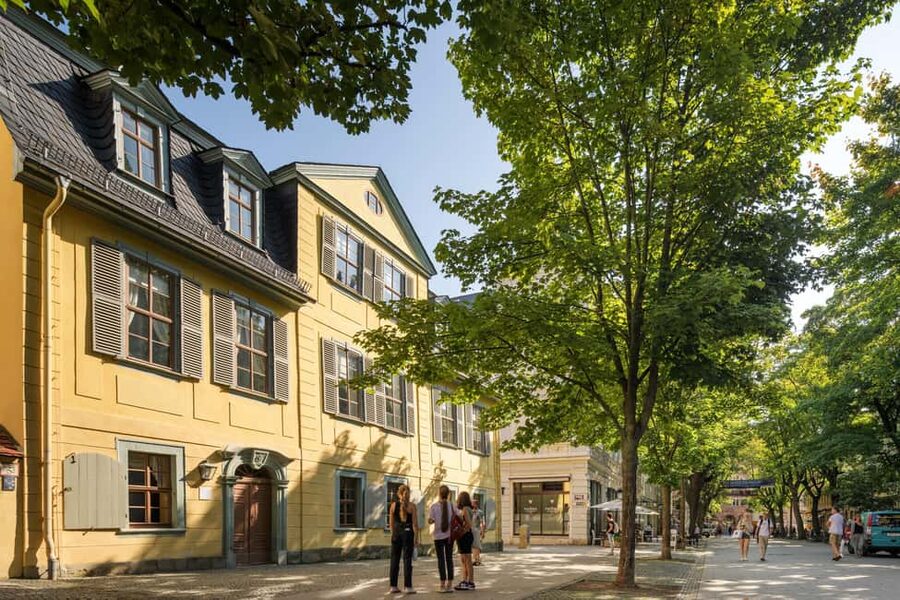 Weimar: Old Town Tour Classical Weimar - Who should book this Classical Weimar tour, and who might skip