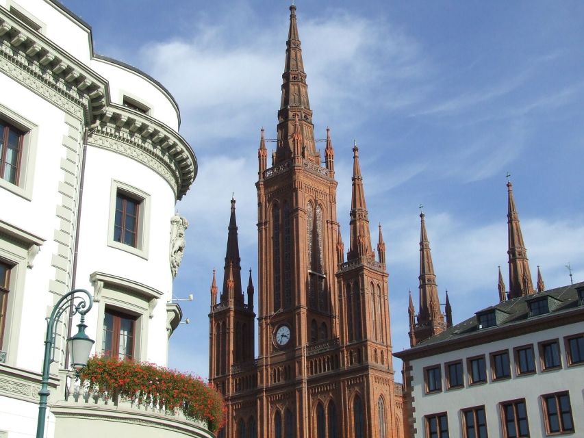 Wiesbaden: Private Walking Tour with a Guide - Starting at the Kurhaus, the place that shapes the whole city