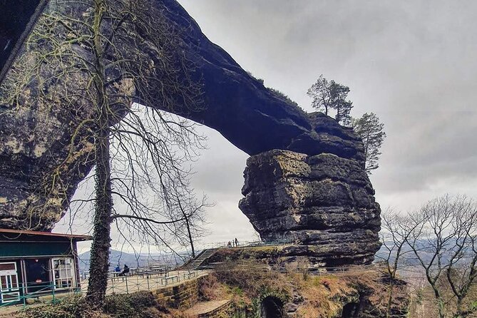 Winterland Tour to Bohemian and Saxon Switzerland from Dresden - Pravčická Gate or Sokolí hnízdo, plus warm drinks on the climb