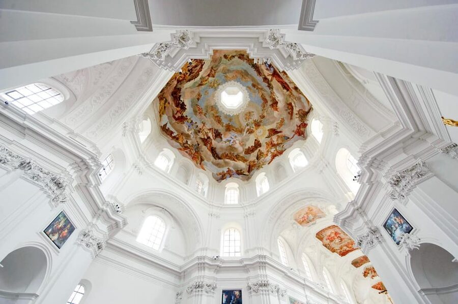 Würzburg: Guided Walking Tour - Finishing at Würzburger Dom: turning the last stop into your own plan